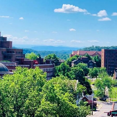 Condo Close To Stadium And Free Parking Knoxville Esterno foto